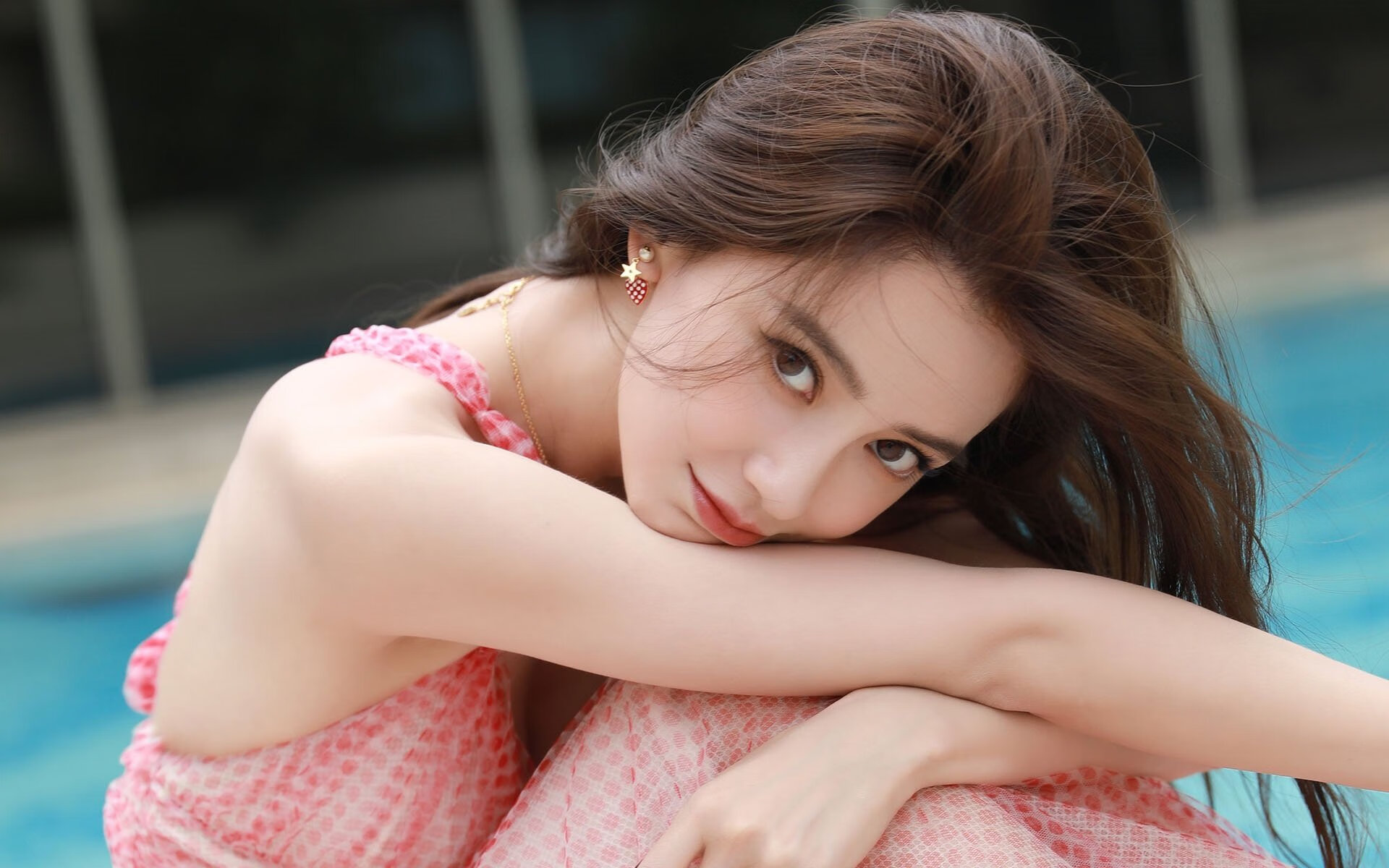 现象级崛起！克瓦拉茨赫利亚狂暴爆破，阿尔及利亚闪电战速胜玻利维亚，战术核心已无悬念