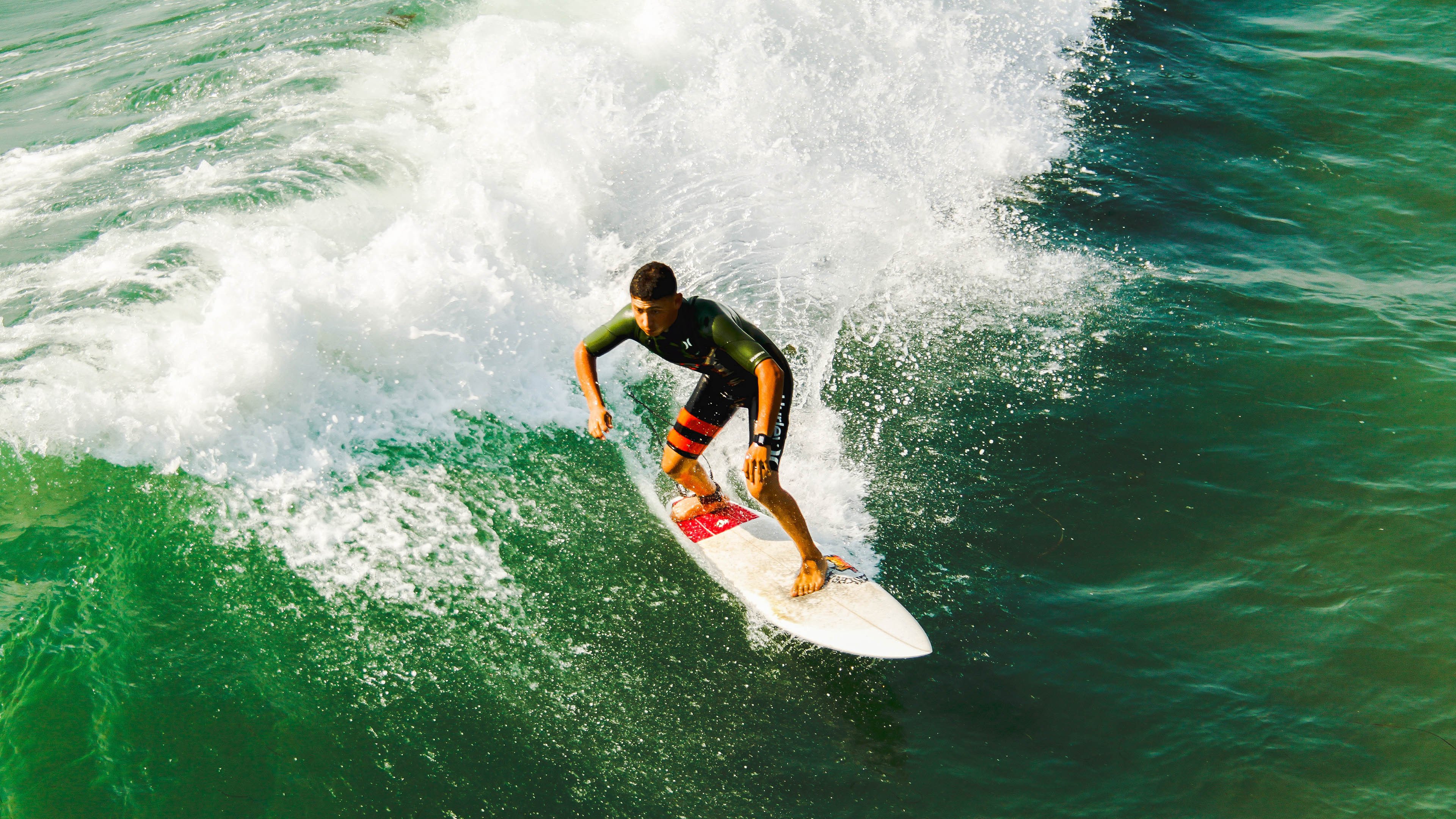 广厦碾压新疆悬念崩塌！小贾伦一回合暴露CBA与NBA的残酷差距